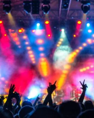 Club 90s: Heated Rivalry Night