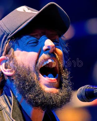 Band of Horses & Dinosaur Jr.