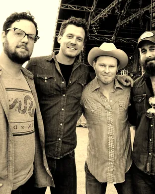 Turnpike Troubadours